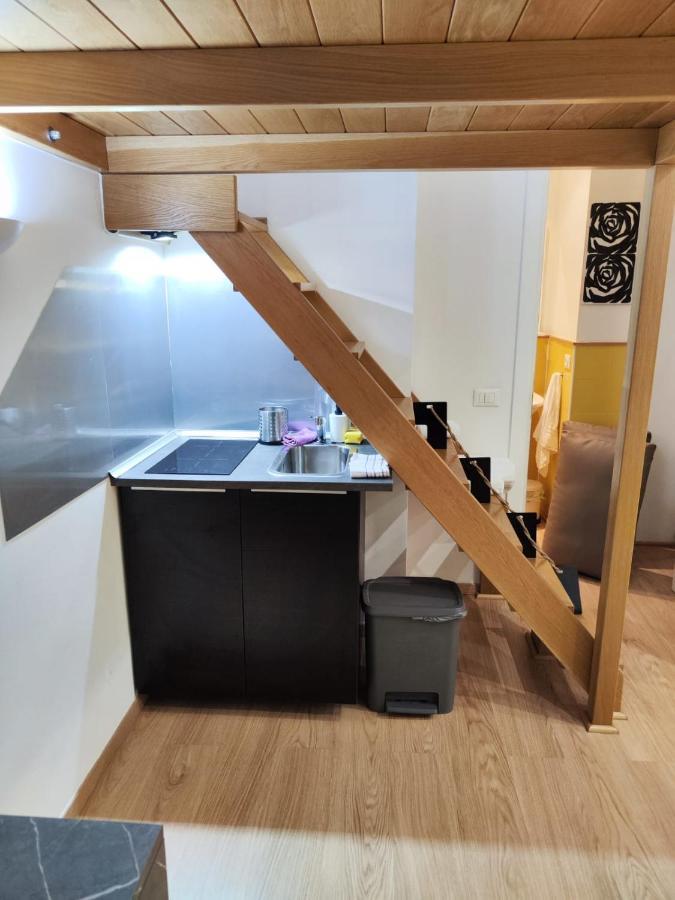 La Casa Di Bibi Lägenhet Genua Exteriör bild